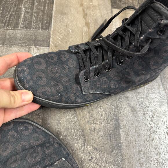 Dr. Martens Womens Sheridan Printed Animal Print HighTop Lace Up Canvas Boots 9 - Picture 5 of 16